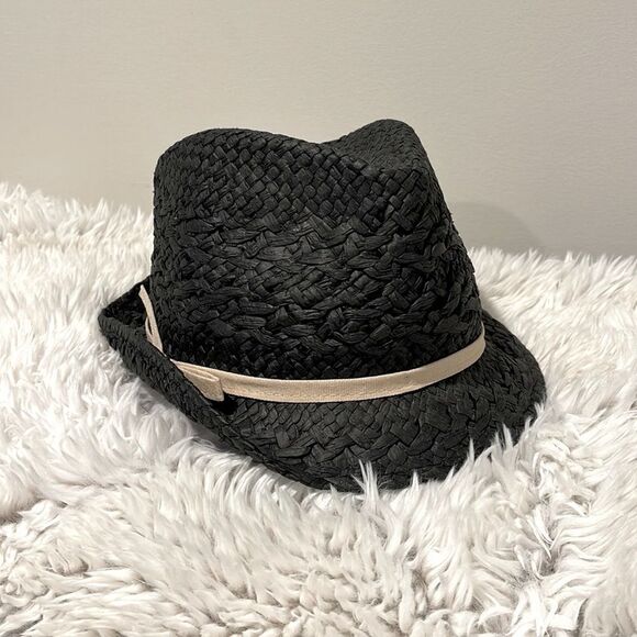 FEDORA David & Young - Picture 1 of 4